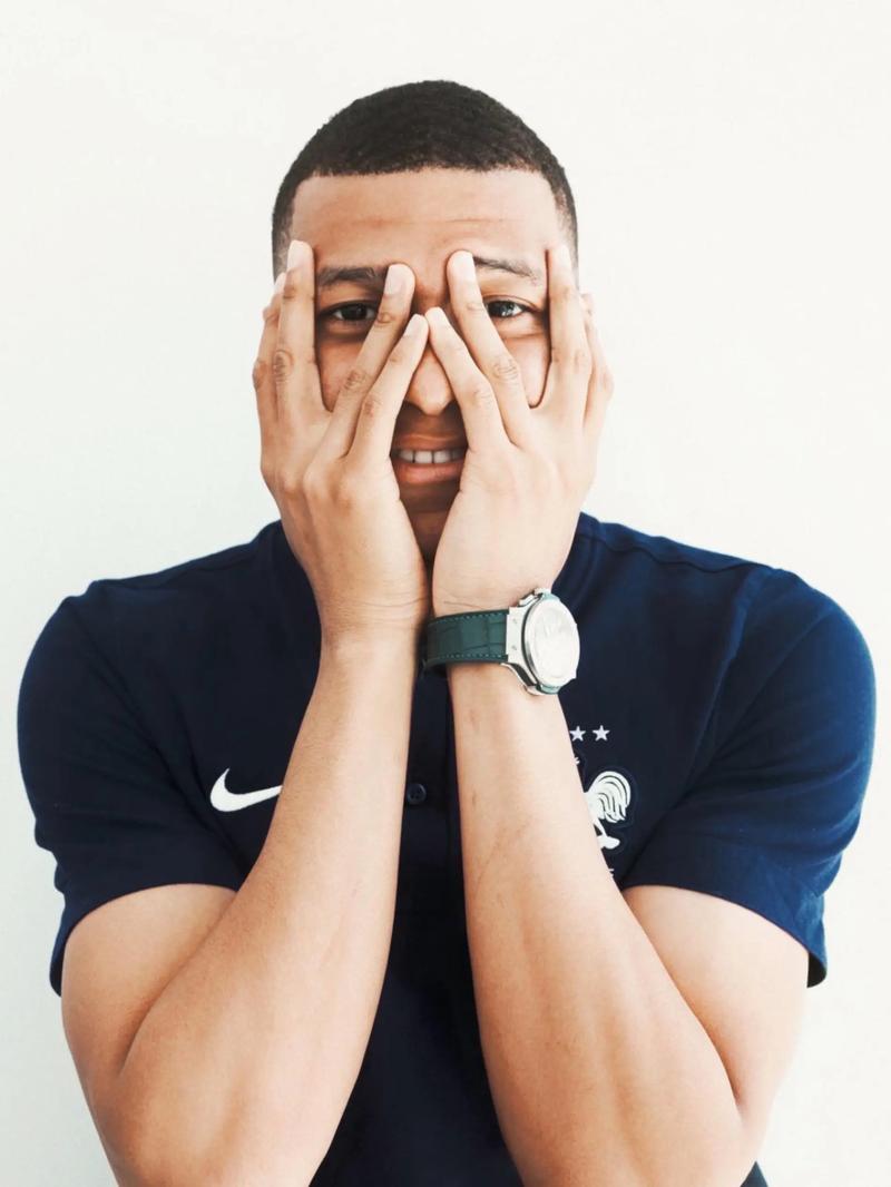 皮奥：助攻劳塔罗？无论进球还是助攻，球队都应该放在第一位（皮奥谈助攻劳塔罗：无论进球还是助攻，球队利益永远优先）